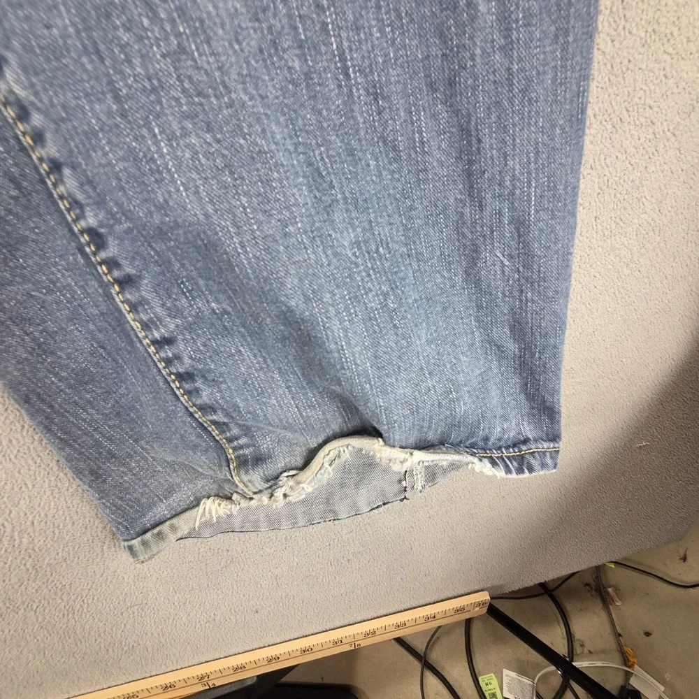 Vintage Levis Engineered Jeans Mens 34x32 Blue Buckle Back One Pocket Twisted